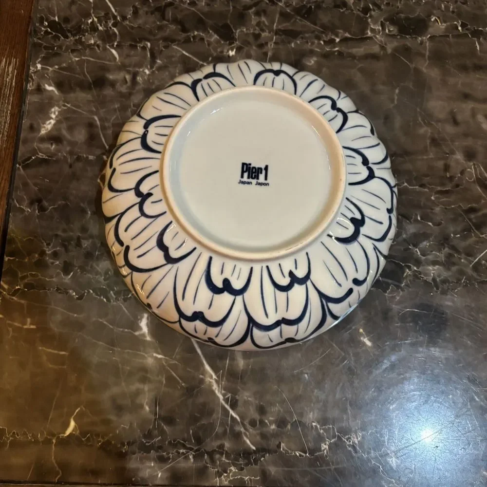 Pier 1 Japan Vintage‎ Blue and White Floral Serving Bowl chrysanthemum floral 8